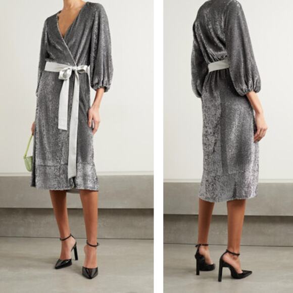 Alice + Olivia Anne Embellished Sequin Belted Wrap Dress Silver 0 NWT - Picture 10 of 10